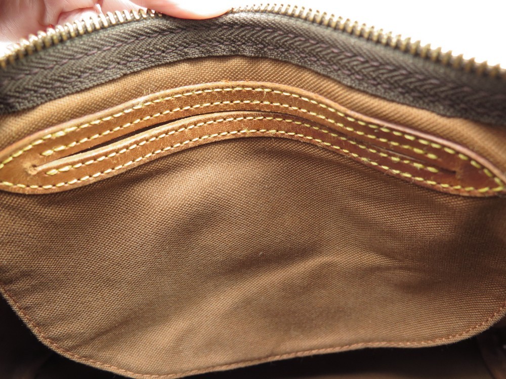 Louis Vuitton Mabillon Messenger Shoulder Bag in Monogram Vachette - SOLD