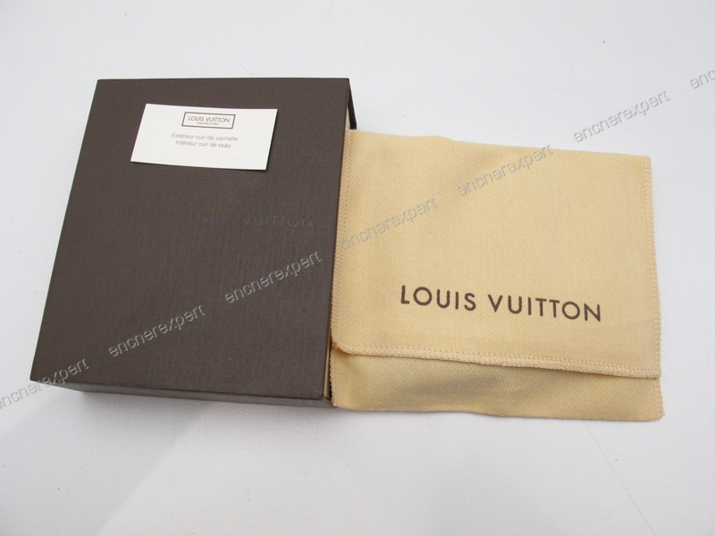Authentique Porte-cartes Louis Vuitton - annonce 3825987