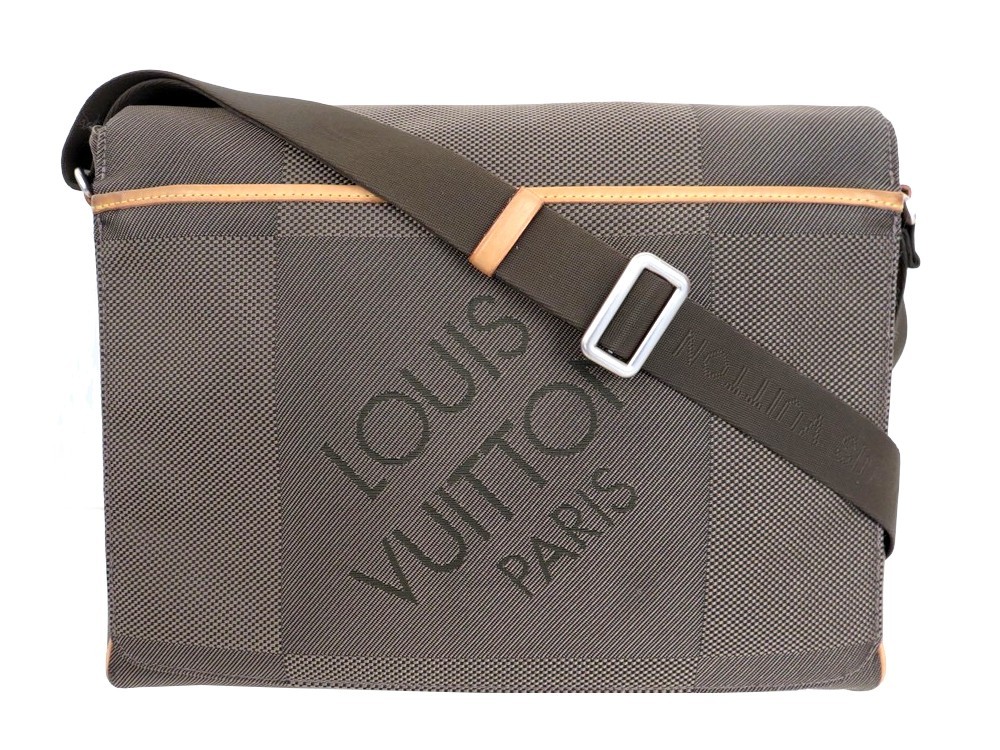 sac a main louis vuitton messenger toile damier geant