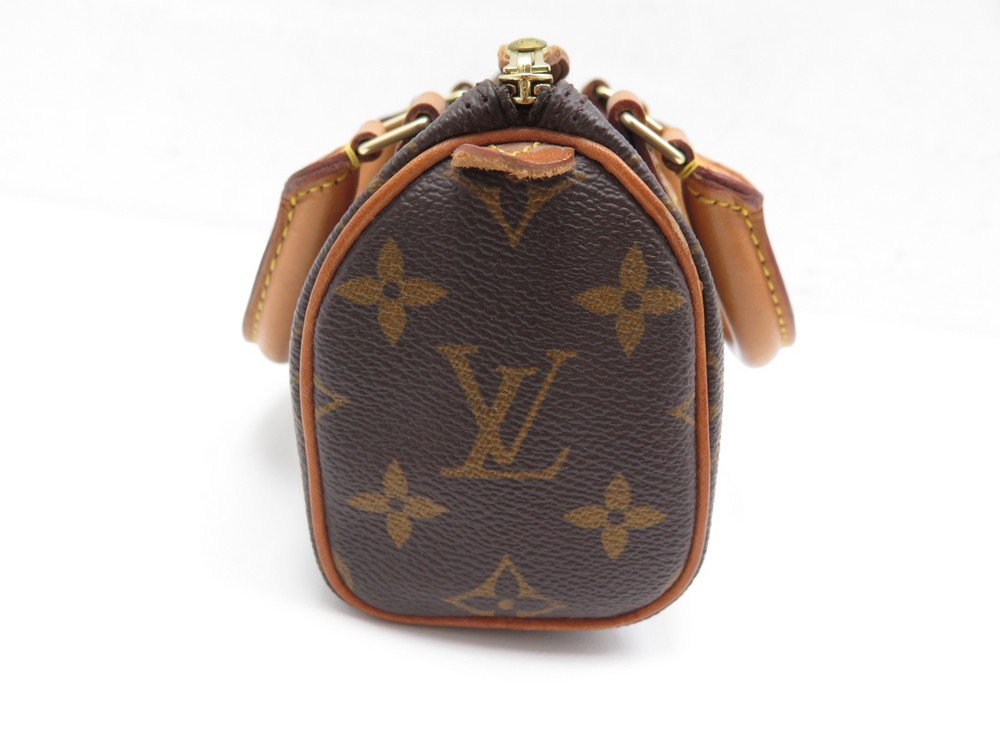 Louis Vuitton Mini Sac Platinum