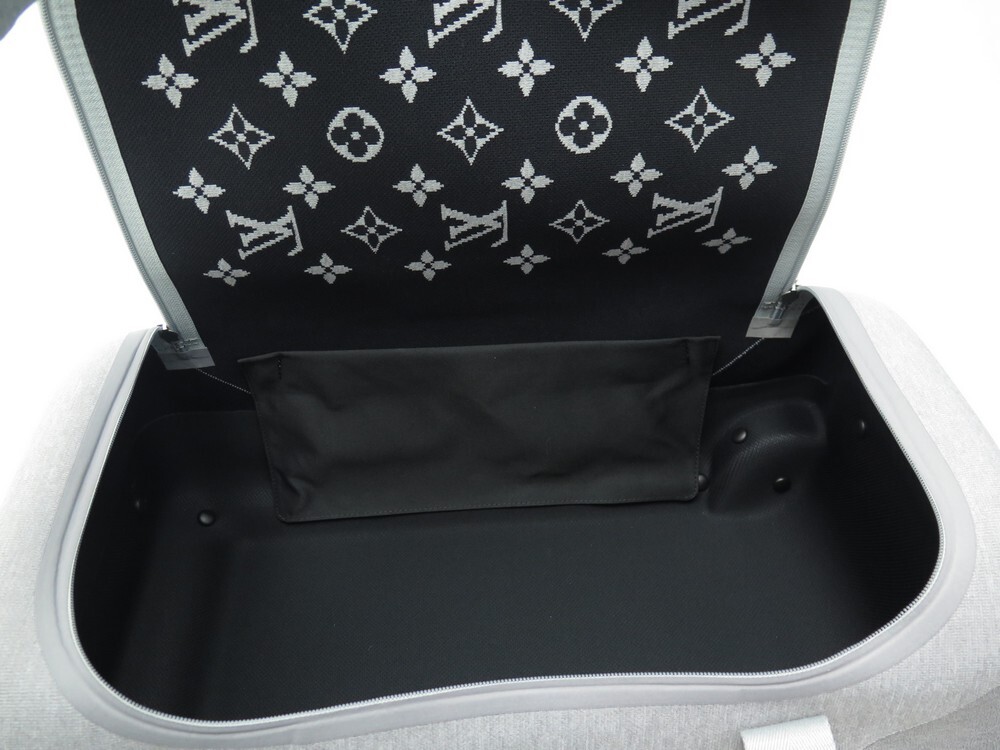 LOUIS VUITTON Valise cabine Horizon Soft Duffle 55, New in Box, intern