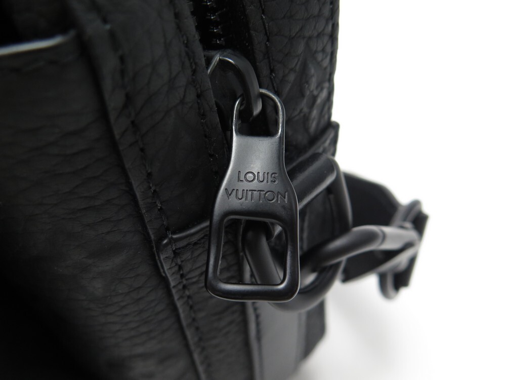 Louis Vuitton Steamer Messenger (SAC STEAMER MESSENGER, M57307)